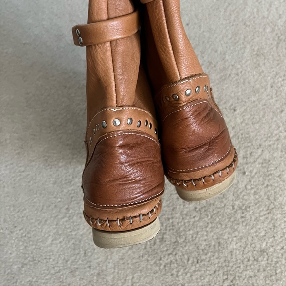 Vintage ‘Hector Riccione’ Pull Up Caramel Tan Calfskin Moccasin Boots Stud Tie - Picture 10 of 16